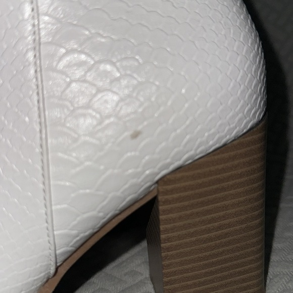 White Ankle Zip Booties - Picture 10 of 12